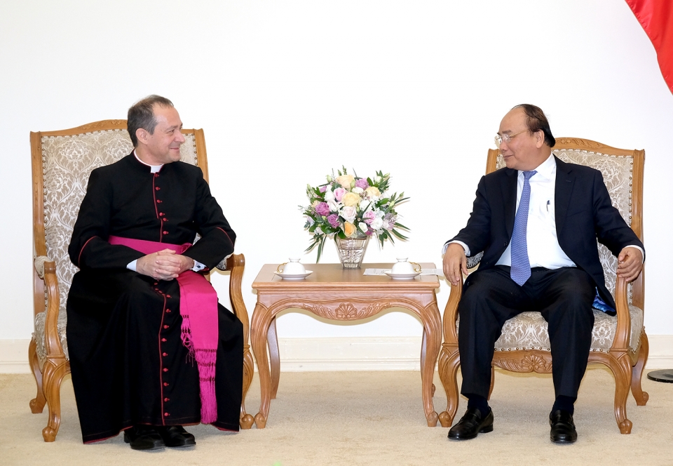 holy see always wants stronger relations with vietnam official