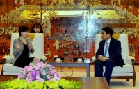 vietnamese italian leaders exchange messages marking ties