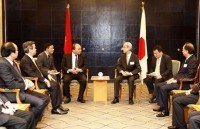 vn japan sign deals worth us 22bln