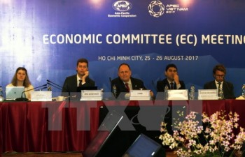 Host Vietnam makes good impressions in APEC SOM3
