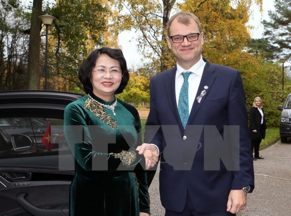 finnish pm affirms wish to boost multi dimensional ties with vietnam