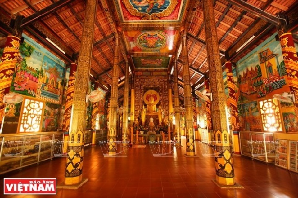 vietnamese culture features buddhist legacy