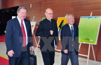 APEC urged to pioneer in trade, investment liberalization