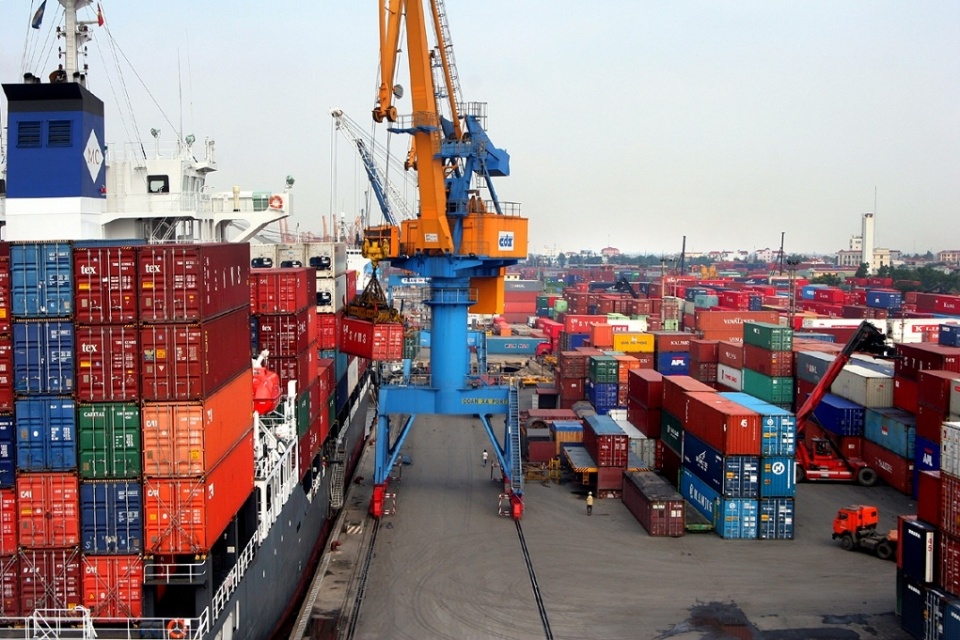 ha noi moves to tackle widening trade deficit