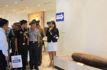 Military attachés visit Vietnam National Mine Action Centre