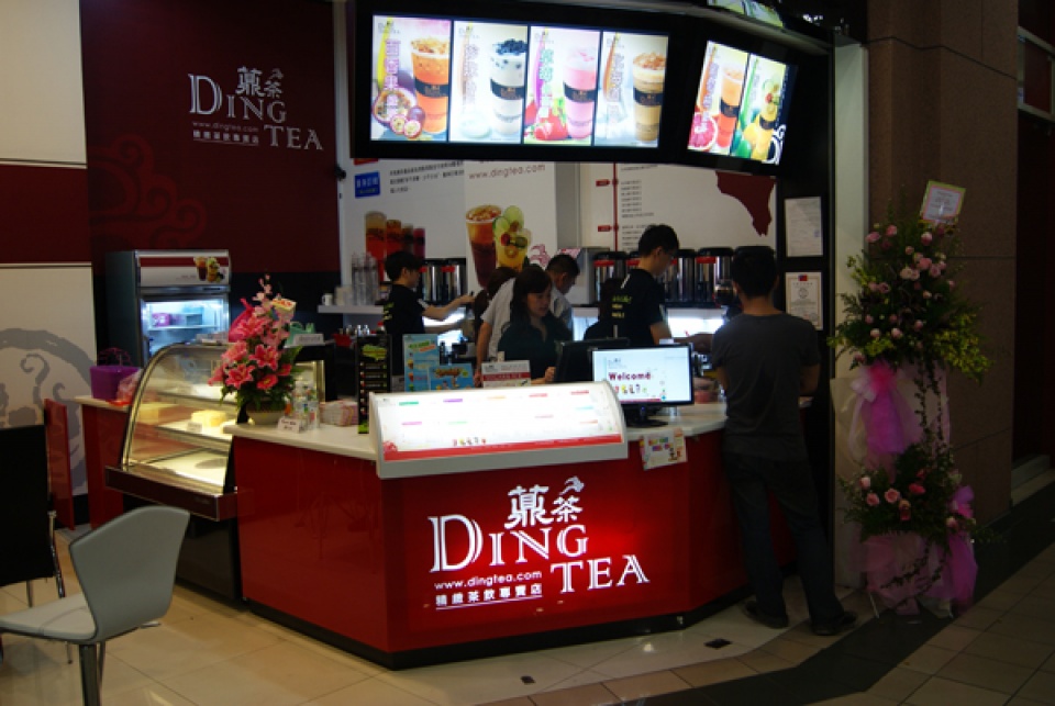 Franchise battle stirring up Vietnamese milk tea market franchise battle stirring up vietnamese milk tea market