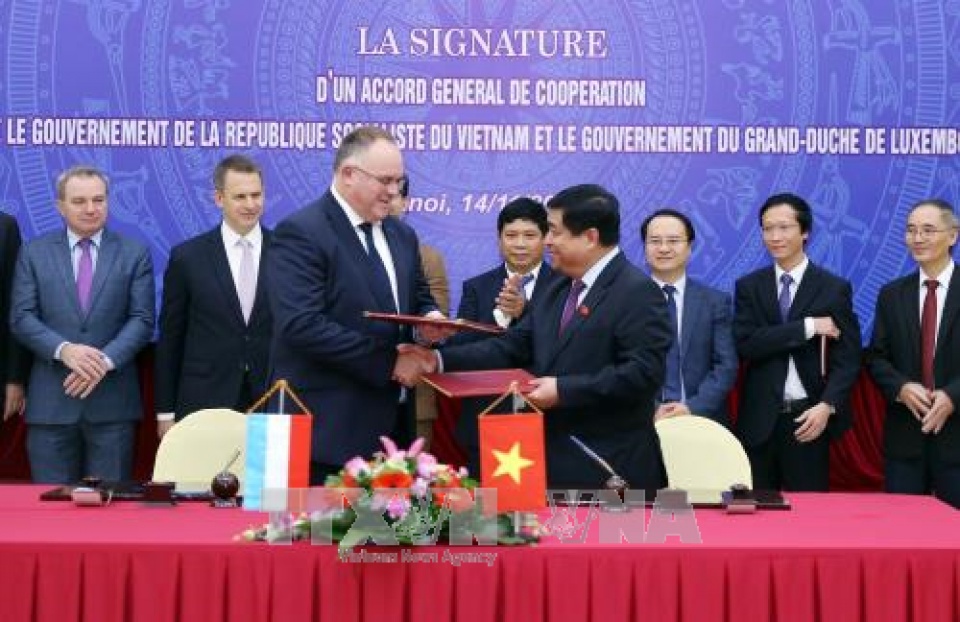 vietnam luxembourg sign general cooperation agreement