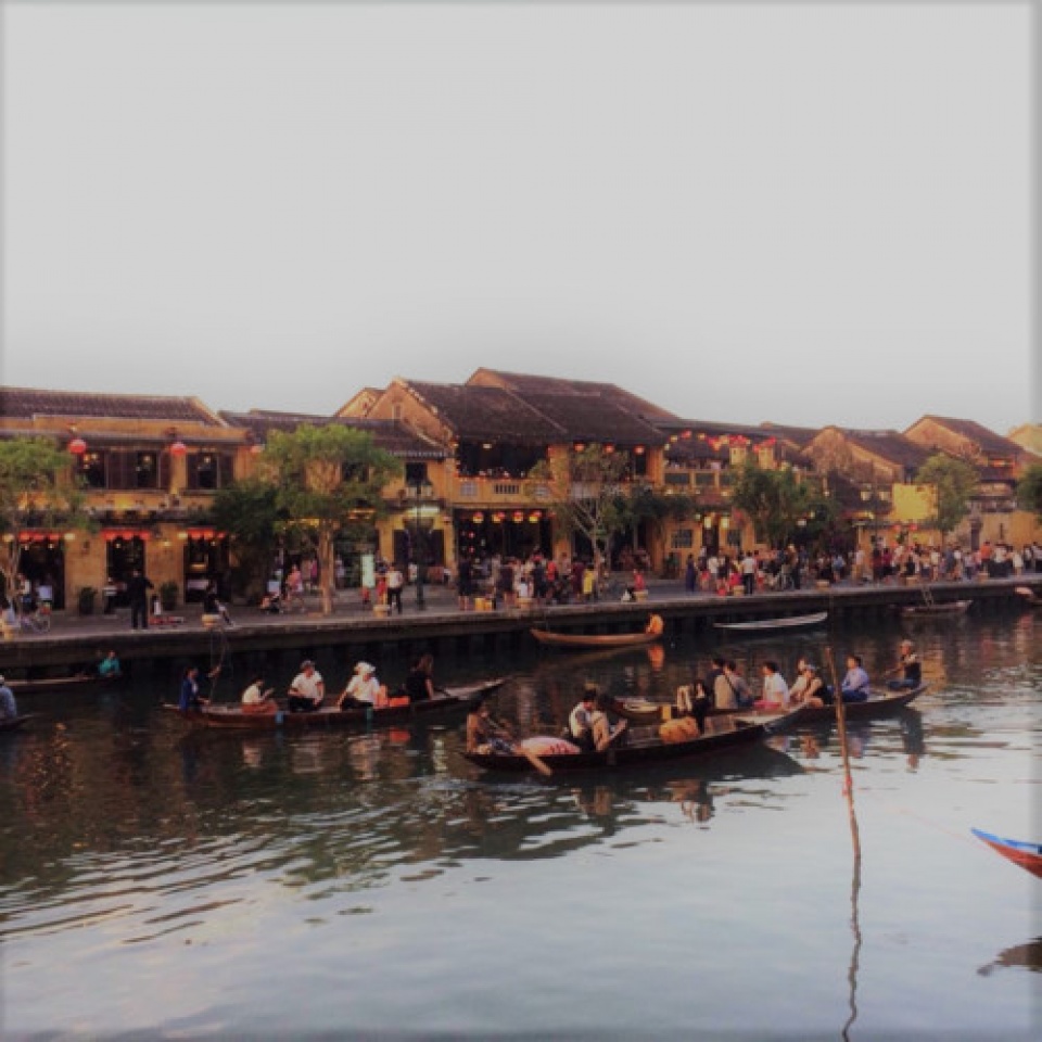 hoi an ancient town and its tranquil and peaceful beauty