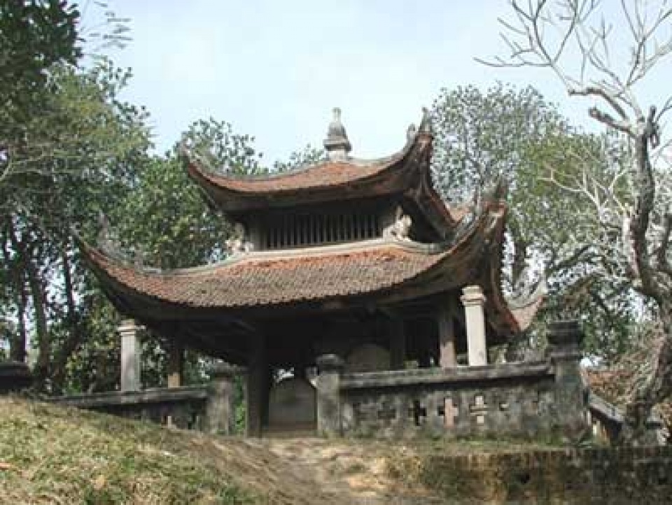 co loa the oldest citadel in vietnam