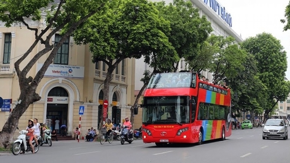 hanois double decker sightseeing bus makes first trip