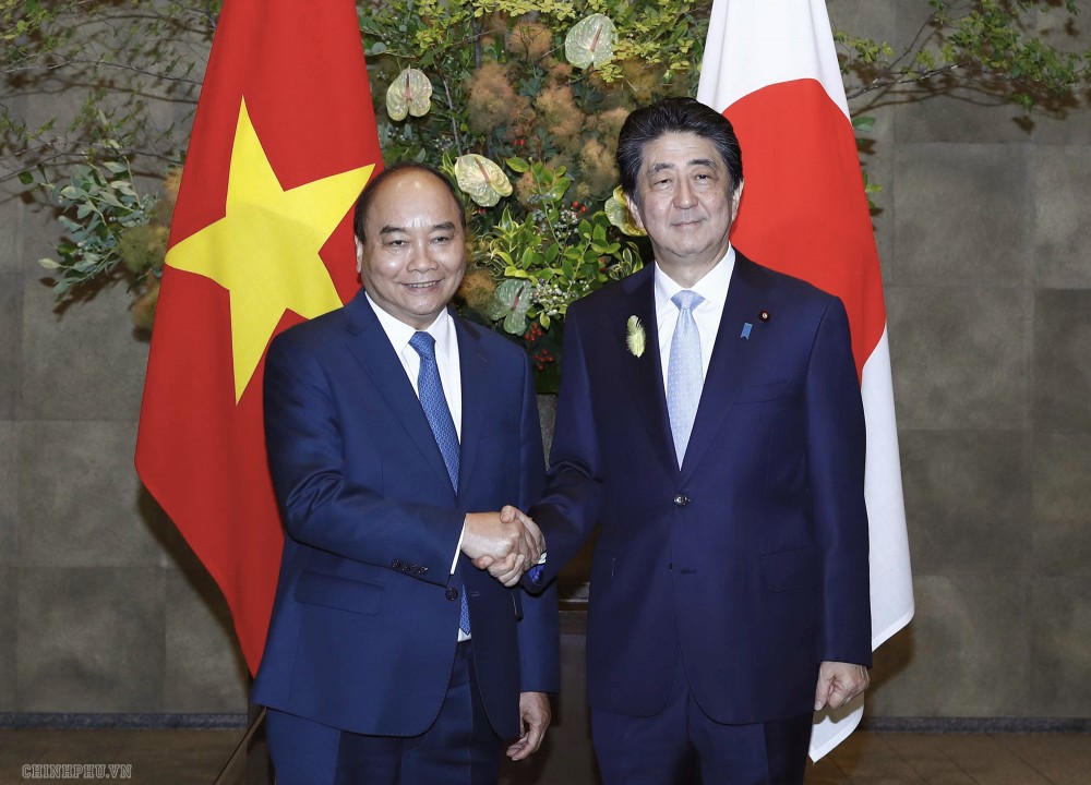 vietnamese japanese prime ministers hold talks