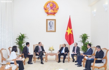 PM Nguyen Xuan Phuc hopes for comprehensive cooperation with Germany