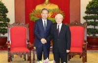 deputy pm highly delighted at vietnam china all around cooperation