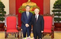 pms shanghai expo presence shows wish for strong economic ties with china