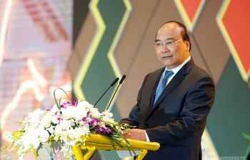 PM Nguyen Xuan Phuc: people – centre of sustainable development