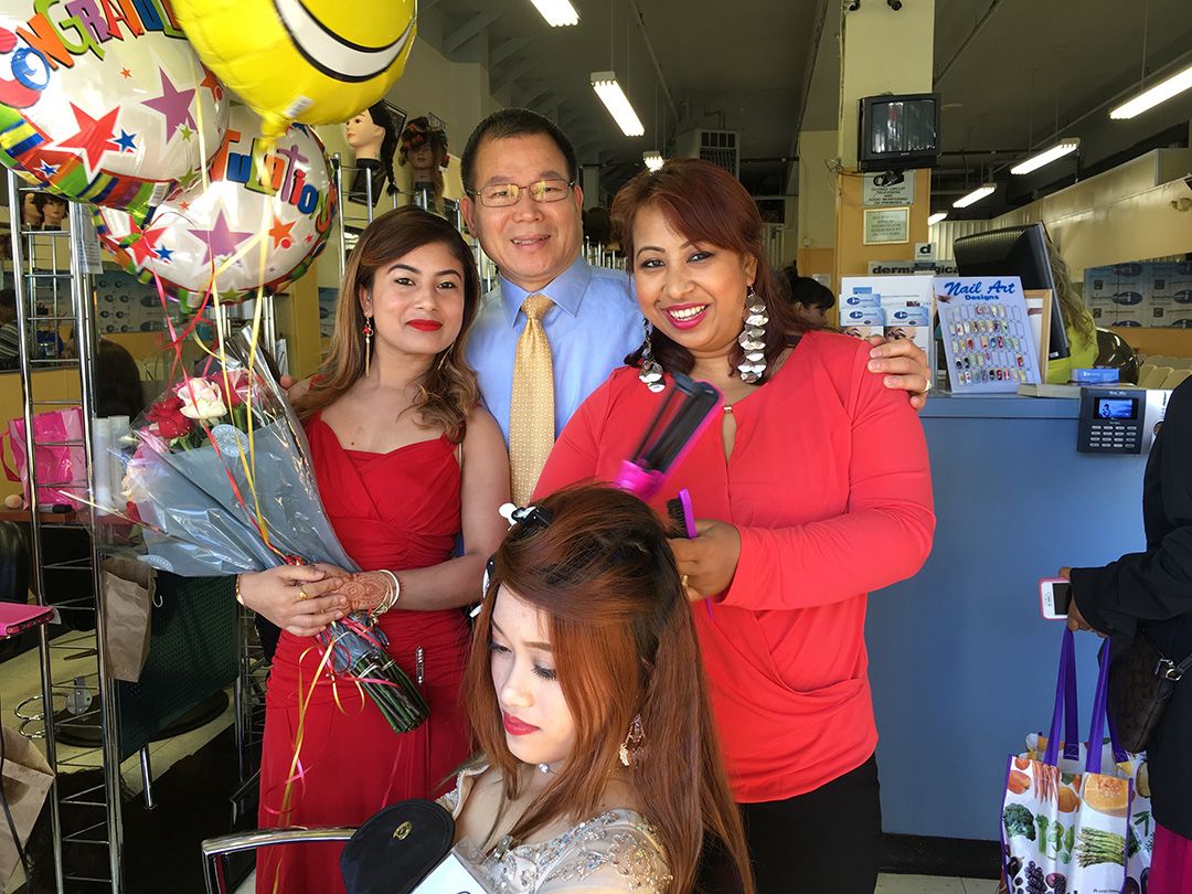 A Vietnamese nail teacher in the US a vietnamese nail teacher in the us