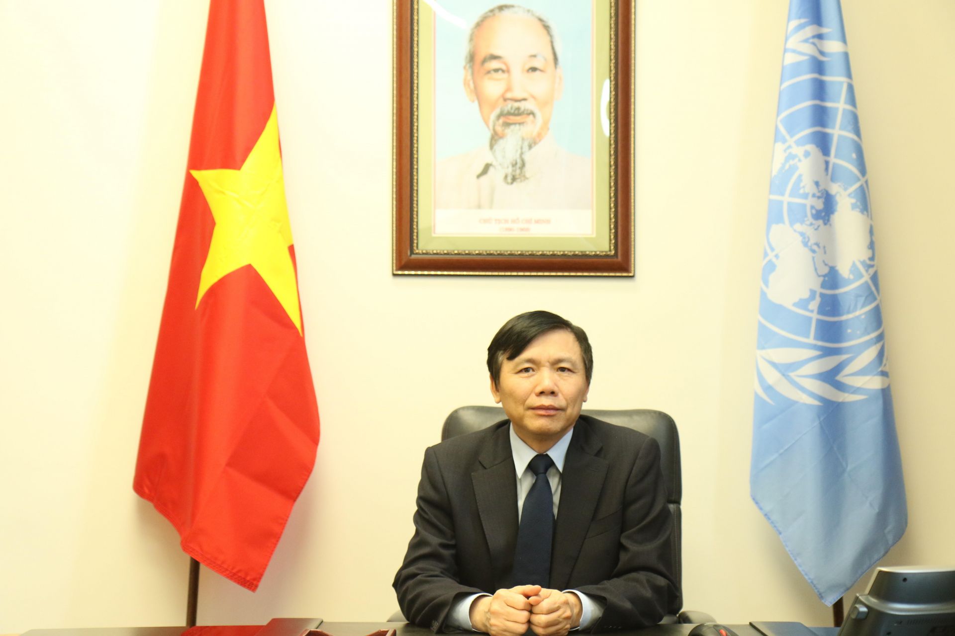 foreign diplomats congratulate vn on fulfilling role of unsc president