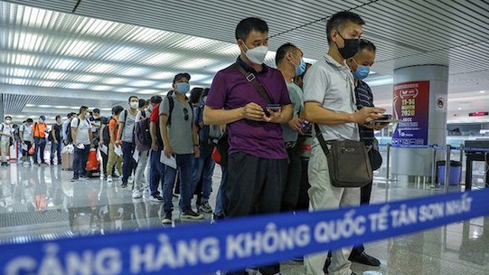 New quarantine process helps ease congestion at Tan Son Nhat Int’l Airport