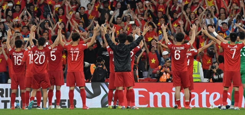 vietnam qualify for asian cup round of 16 in thrilling fashion