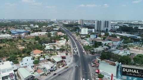 Binh Duong to spend 388 million USD to improve transport connectivity