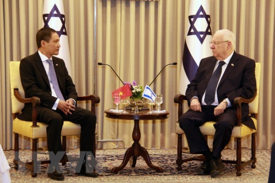 vietnamese ambassador presents credentials to israeli president