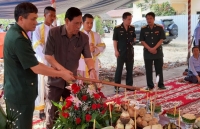 vietnam cambodia work to ensure smooth cross border goods transport