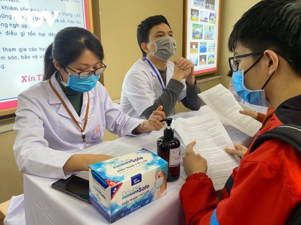 Viet Nam recruits volunteers for first phase of second COVID-19 vaccine