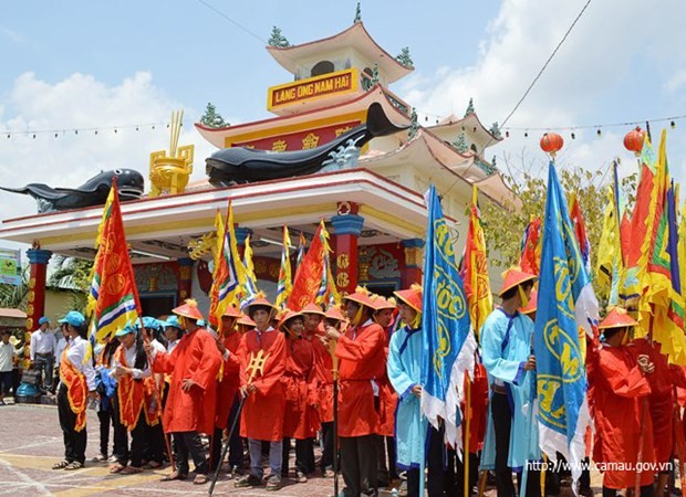 Song Doc Nghinh Ong Festival recognised as national intangible cultural heritage (Photo: camau.gov.vn)