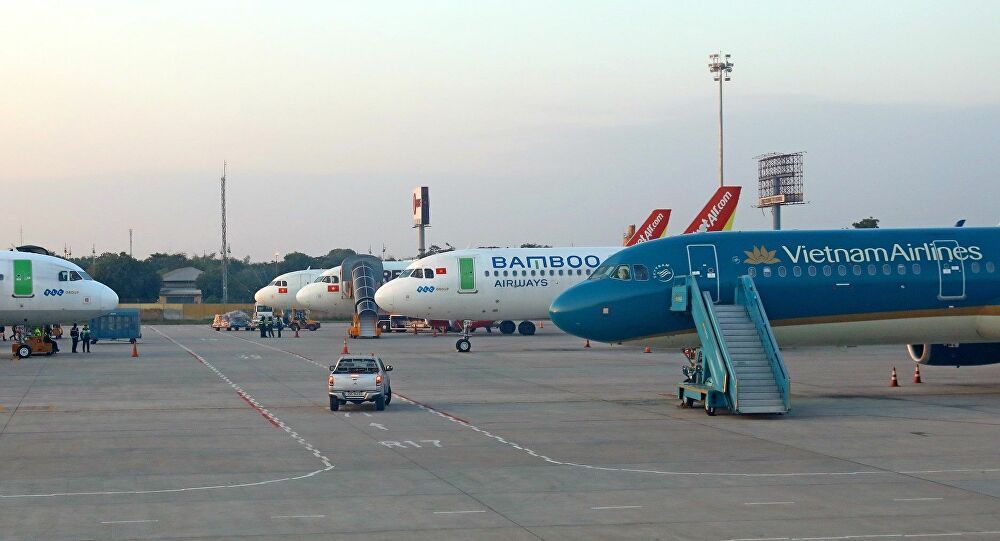 airlines to increase flights between ha noi and ho chi minh city from april 16