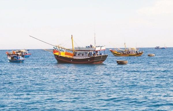 Vietnam returns Philippine sailor found adrift at sea