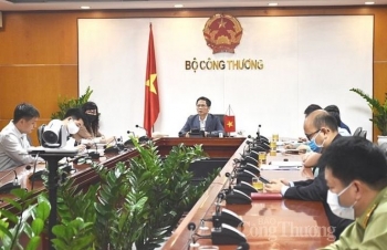 Vietnamese, Chinese officials discuss maintaining trade