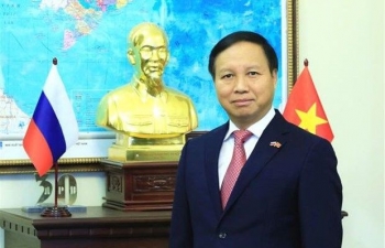 Vietnamese Ambassador to Russia calls for public joint efforts in COVID-19 fight