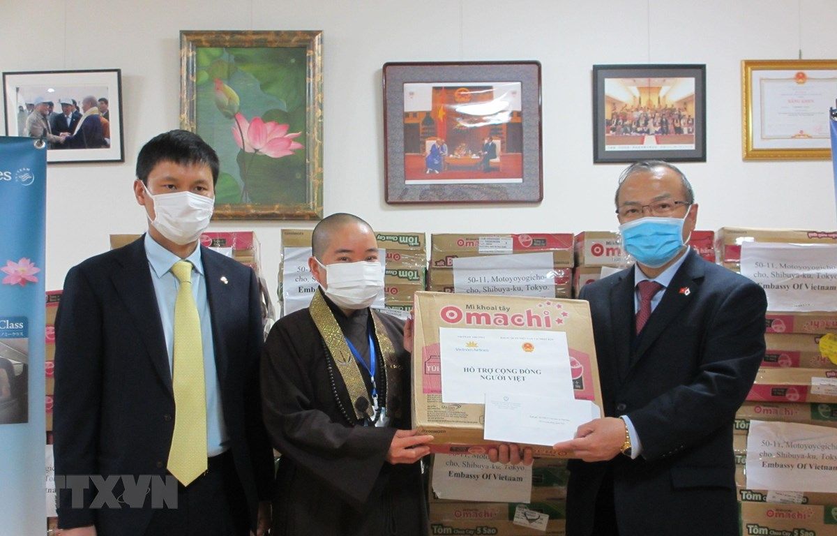 embassy in japan supporting vietnamese citizens affected by covid 19