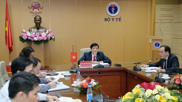 Viet Nam willing to assist Cambodia in preventing COVID-19: Minister of Health Nguyen Thanh Long