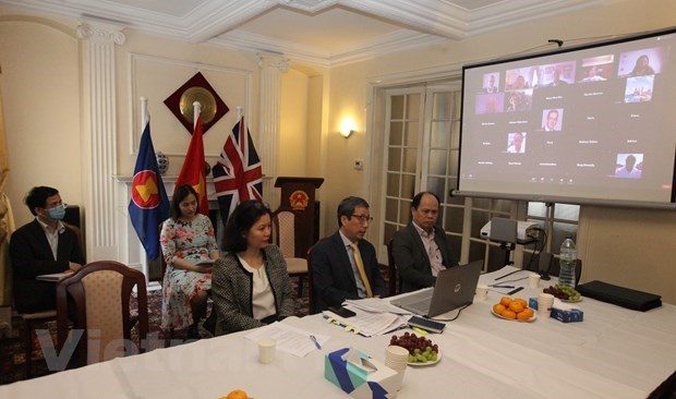 UK webinar on post-COVID-19 pandemic investment opportunities in Vietnam