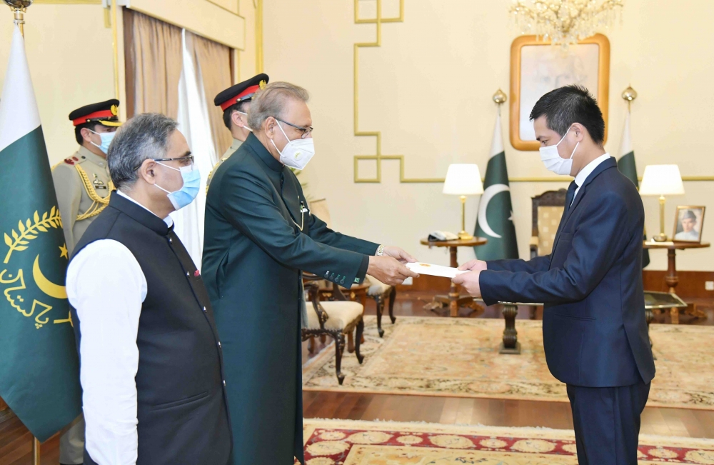 Viet Nam looks to further expand cooperation with Pakistan
