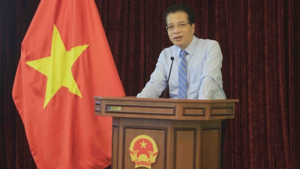 Vietnamese Embassy in Russia shares hardships of journalists during COVID-19