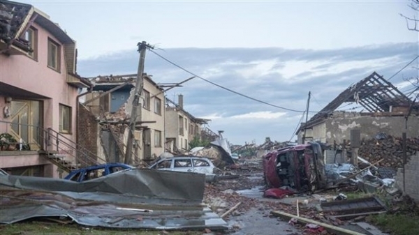 Embassy, association comfort Vietnamese hit by tornado in Czech Republic