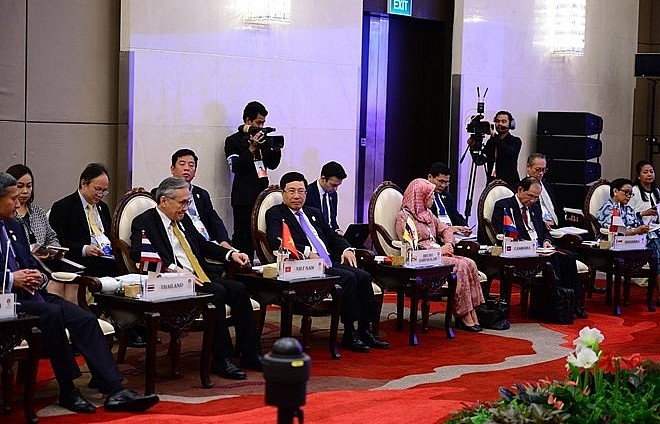 Vietnamese officials active at 52nd ASEAN Foreign Ministers’ Meeting
