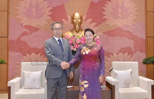 National Assembly Chairwoman Nguyen Thi Kim Ngan receives Japanese ambassador Yamada Takio