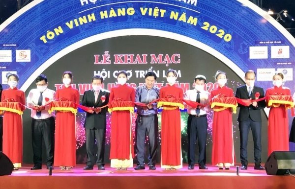 Trade fair honors Vietnamese goods debut in Ho Chi Minh City