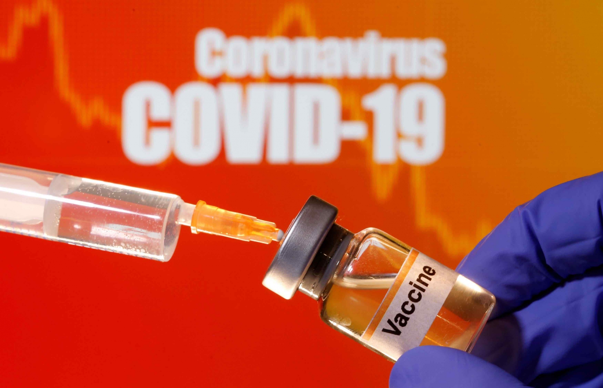 CDC Mỹ phê chuẩn tiêm liều vaccine ngừa Covid-19 bổ sung cho người suy giảm miễn dịch