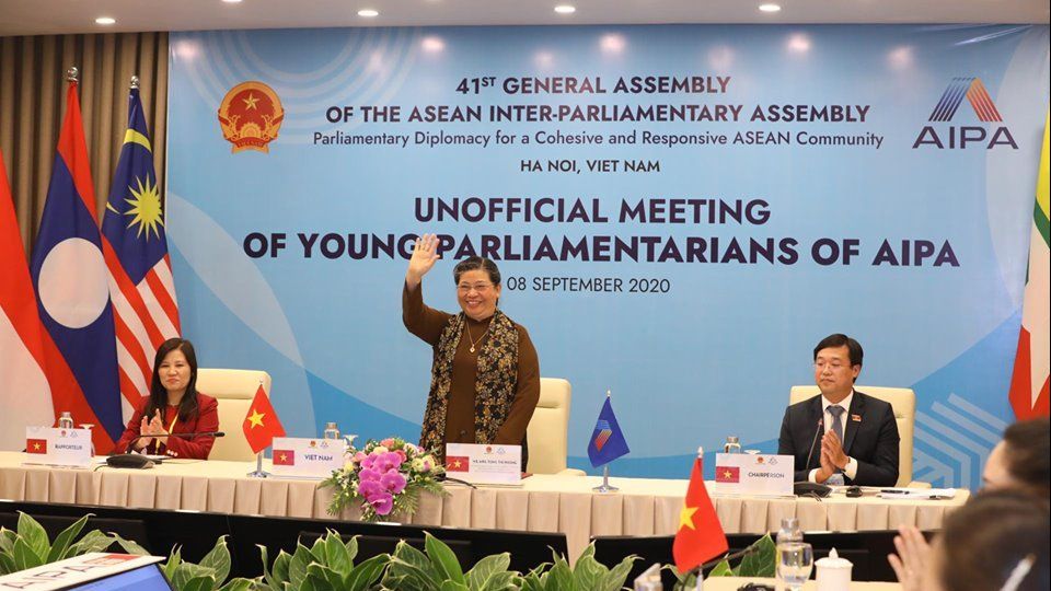 Unofficial meeting of young parliamentarians of AIPA