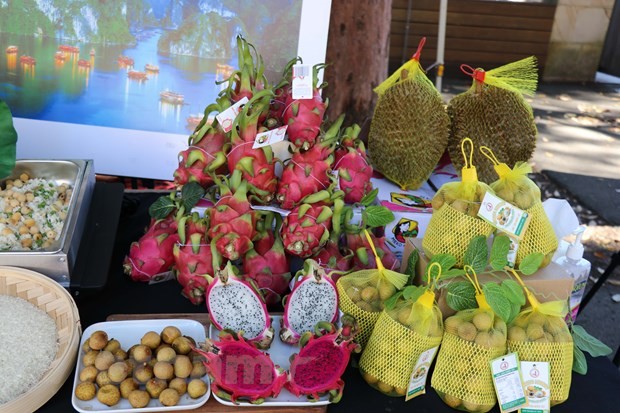 Australian consumers taste Vietnamese farm produce Australian consumers taste Vietnamese farm produce