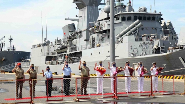Australian Indo-Pacific Endeavour 2021 Task Group arrives in Viet Nam