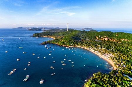 vietnam capitalizes on advantages to develop green marine economy