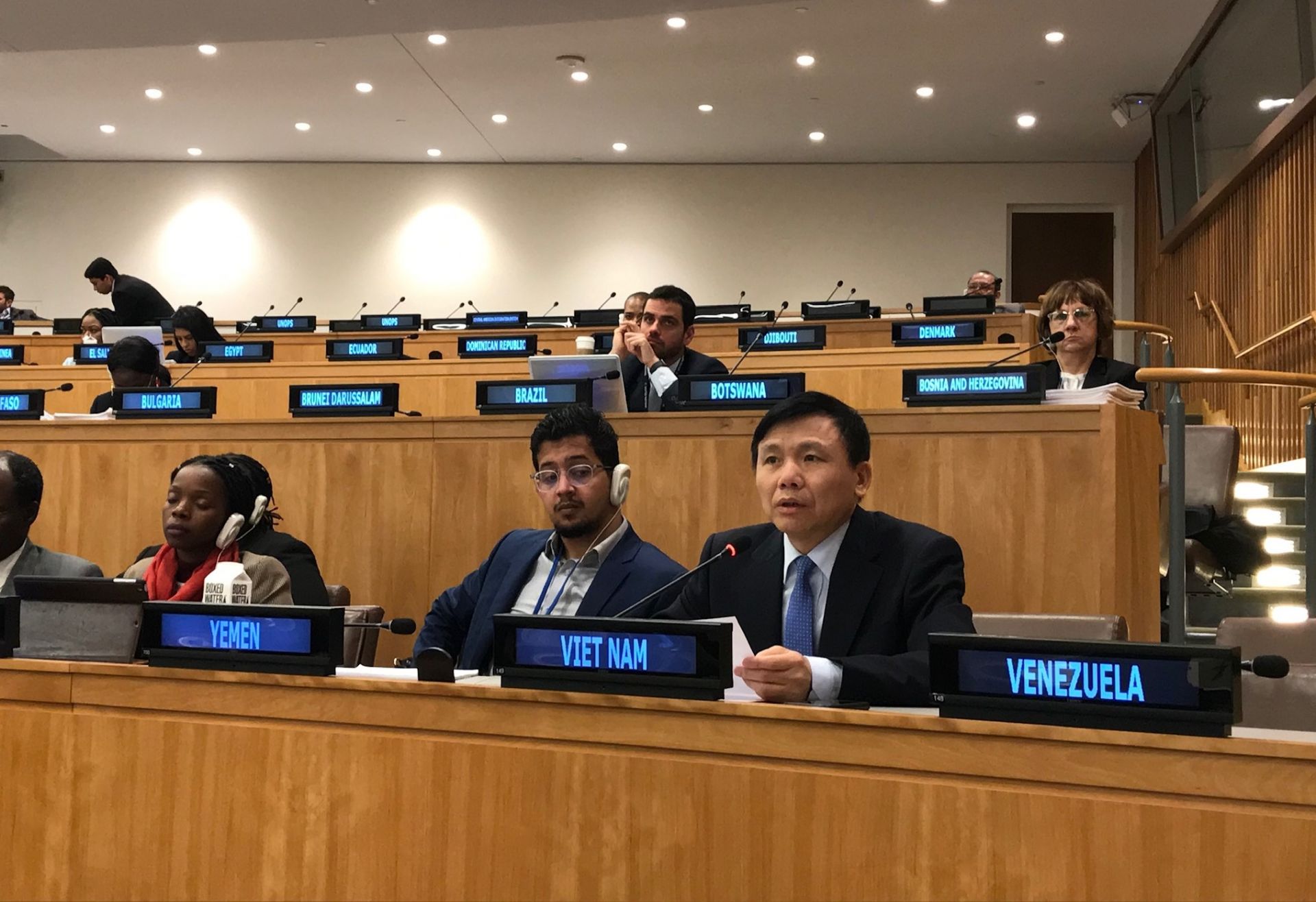 vietnam active at un discussions on human rights