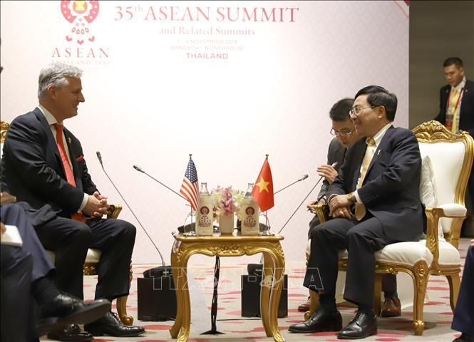 deputy pm pham binh minh meets us presidents special envoy on asean 35 sidelines
