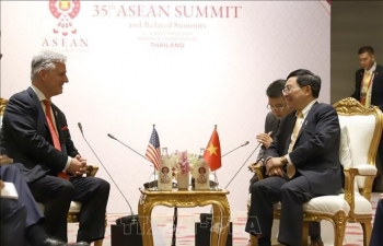Deputy PM Pham Binh Minh meets US President’s Special Envoy on ASEAN 35 sidelines