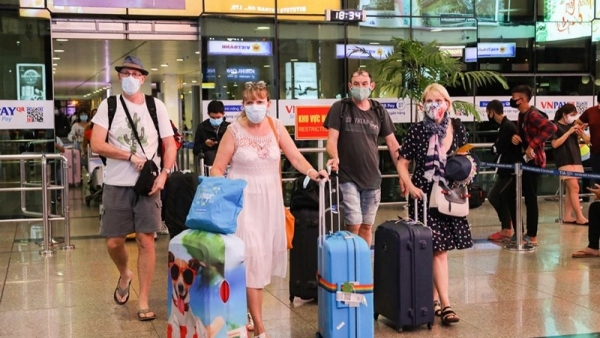 Certain conditions outlined for foreign visitors to Viet Nam